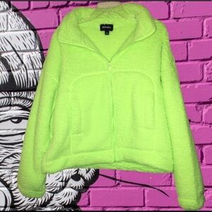 ⚡️🆕Brand New Zenana Fuzzy Teddy Jacket⚡️